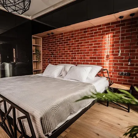 Loft Aleje Wolnosci نوفة ساونج